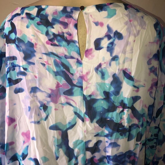 Jennifer Lopez cold shoulder Multi-color top - Picture 3 of 10